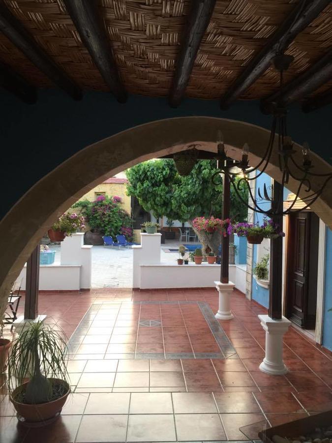 Villa Thermopilon Larnaca Esterno foto